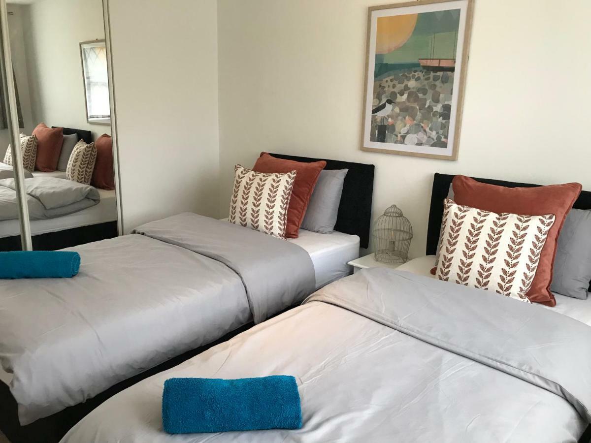Swale Corner Villa Wellingborough Ngoại thất bức ảnh