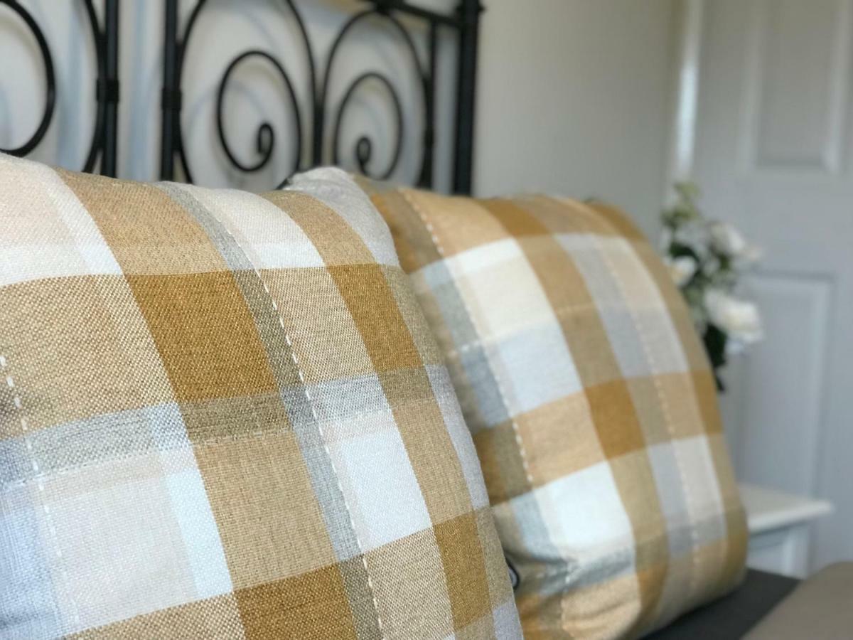 Swale Corner Villa Wellingborough Ngoại thất bức ảnh