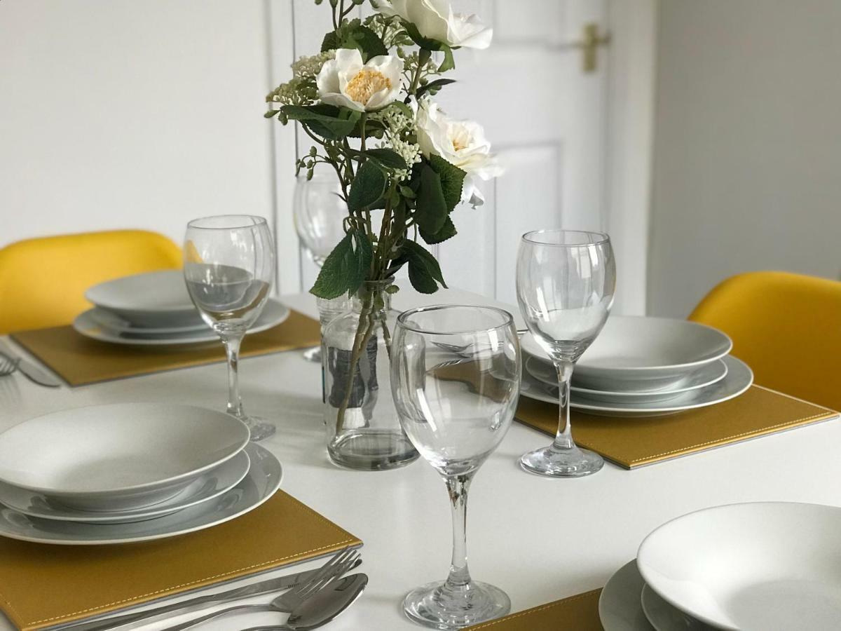 Swale Corner Villa Wellingborough Ngoại thất bức ảnh