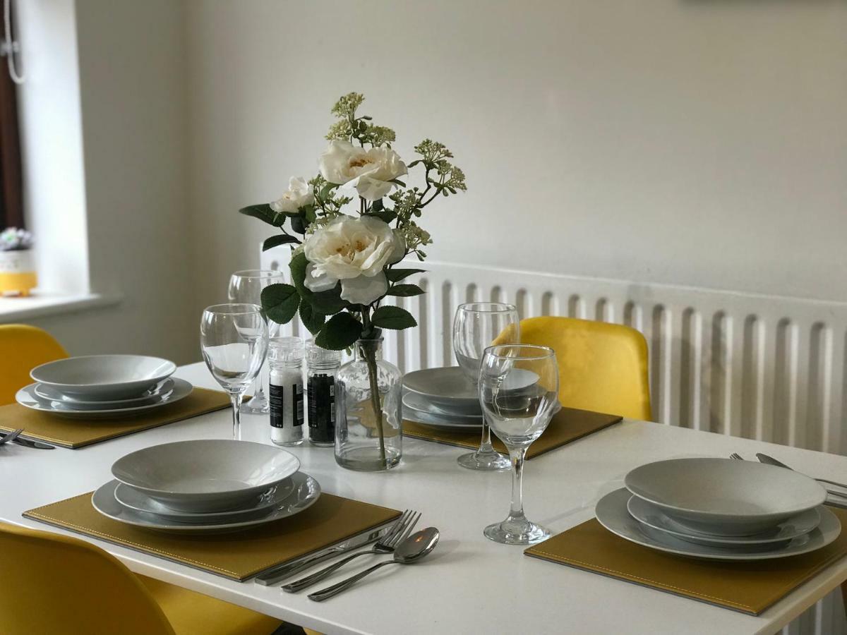 Swale Corner Villa Wellingborough Ngoại thất bức ảnh