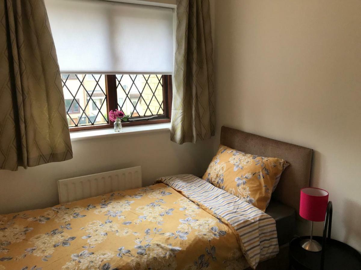 Swale Corner Villa Wellingborough Ngoại thất bức ảnh